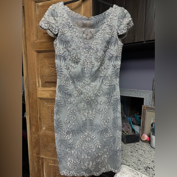 Tadashi Shoji cocktail party mother of the bri groom lined w/ sheer overlay 6 - Picture 1 of 11